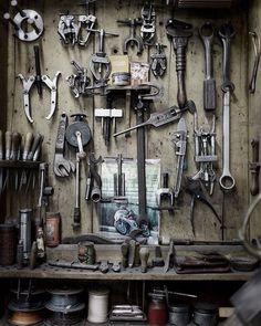 there are many different tools on the shelf