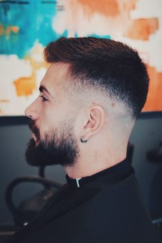 Fade Haircut Men's Long Hair, Hairstyles And Beard For Men, Fade Haircut With Beard, Makeover Aesthetic, Faded Haircut, New Beard Style, Faded Beard Styles, Haircut Ideas Trendy