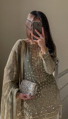 Pakistan Dress, Desi Dress, Lehenga Dupatta, Desi Wedding Dresses, Sequence Embroidery, Border Lace, Traditional Indian Dress, Pose Fotografi