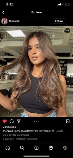 Brown Whisper Balayage, Golden Undertones Hair, Fall Hair Tan Skin, Light Brown Hair Tanned Skin, Brunette Hair For Tan Skin, Balayage Hair For Olive Skin Tone, Summer Hair Color For Latinas, Hair For Tanned Skin, Neutral Warm Hair Colors