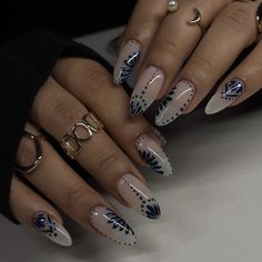 Trendy Blue Nails, Porcelain Print, Custom Press On Nails, Nagel Tips, Smink Inspiration, Vacation Nails, Minimalist Nails, Fire Nails, Painted Porcelain