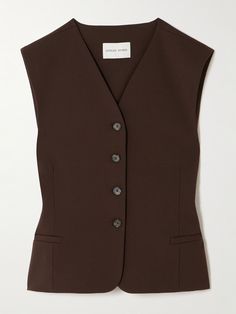 According to founder Chloé Harrouche, LOULOU STUDIO's designs have "a sense of freedom" that sparks confidence in the wearer. This vest is cut from stretch-wool in a sharp, slim shape that speaks to the brand's modern sophistication. Wear yours solo or layered over a shirt. Vest Ideas, Loulou Studio, Brown Vest, Wool Vest, Outerwear Vest, Vest Fashion, Lookbook Outfits, Clothes Collection, Vest Top