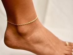 Simple Gold Anklet Gold Twisted Anklets Sterling Rose | Etsy Simple Gold Anklet, Rose Gold Anklet, Dainty Anklet, Anklet Gold, Anklets For Women, Ankle Jewelry, Ankle Chain, Sterling Silver Anklet, Gold Anklet