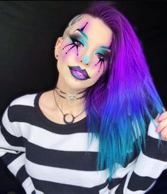 Tapered Hair, Goth Hair, Hair Due, Taste The Rainbow, Halloween Makeup Looks, Emo Girls, Crazy Hair, Gothic Fashion, Halloween Makeup