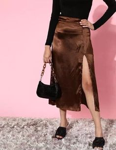 Retro Style High Slit Brown Pure Silk Skirt Open Front Midi Classic Women Skirt Office Skirts, Ladies Office, Chic Skirt, Midi Skirt Outfit, Office Skirt, Chic Skirts, Elegant Ladies, Neck Pillow, Silk Skirt