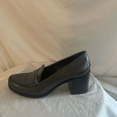 Awesome Pair Of Chunky 3” Block Heel Loafers Excellent Pre Owned Condition With Minor Marks/Stains (Possibly Something Sticky That May Or May Not Come Off But Nothing Significant At All) Eur39.5/Us8.5. Please Know Your Size In This Designer, No Returns. Block Heel Patent Leather Platform Loafers For Work, Patent Leather Platform Loafers With Block Heel For Work, Workwear Patent Leather Platform Loafers With Block Heel, Office Platform Loafers With Block Heel, Elegant Platform Loafers With Sculpted Heel, Elegant High Heel Platform Loafers For Spring, Elegant Platform Loafers With Stacked Heel And Round Toe, High Heel Patent Leather Platform Loafers For Work, Classic Platform Loafers With Block Heel For Office