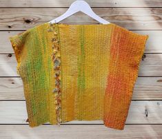 Handmade Short Sleeve Tops For Spring, Yellow Handmade Bohemian Top, Handmade Yellow Bohemian Top, Handmade Cropped Tops For Spring, Handmade Cropped Tops For Festival, Handmade Crop Top For Festivals, Handmade Festival Crop Top, Handmade Casual Crop Top, Handmade Casual Cotton Crop Top