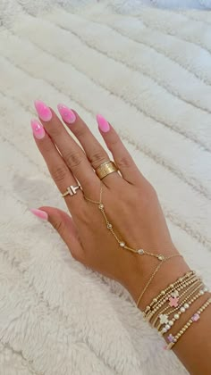 Jewelry Stack Silver, Pink Stackable Fine Jewelry, Gold And Pink Jewelry Aesthetic, Gold Stackable Summer Jewelry, Luxury Pink Stackable Jewelry, Gold Jewelry Stack, Good Jewelry, Jewelry Stack, Ring Stacking Ideas