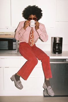 70s Fashion Men, Mode Poses, Platforms Sneakers, Jeffrey Campbell Shoes, Shoes Shop, Looks Style, Looks Vintage, 70s Fashion