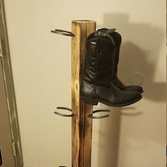 Cowboy Boot Rack, Cowboy Hat Rack, Belt Rack, Boot Tree, Horse Stall, Boot Rack, Log Store, Wood Rack, Hat Organization