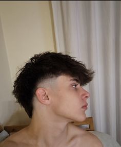 R9 Haircut, Men Hairstyle, Haircuts For Men, Mens Hairstyles, Hair Cuts, Hair Styles, Hair, Anime, Quick Saves