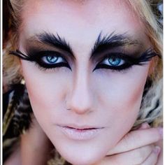 Bunny Eyes, Fantasy Make-up, Hiphop Fashion, Halloween Fairy, Stage Makeup, Trendy Makeup