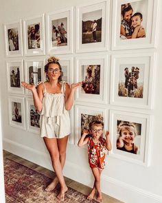 Post Image Photo Display Ideas, Family Pictures On Wall, Floating Frames, Family Photo Wall, Salon Interior Design, Photo Display, Family Wall, Easy Wall, Wall Gallery