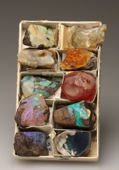 Shiny Rocks, Geology Rocks, Pretty Rocks, Cool Rocks, Rock Collection, Mineral Stone, Minerals And Gemstones, Rocks And Gems, Back To Nature