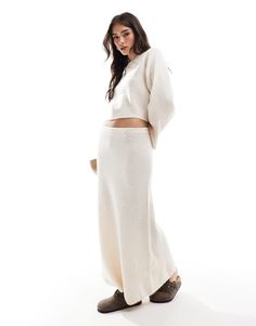 Skirt by ASOS DESIGN Part of a co-ord set Top sold separately Plain design Mid rise Elastic waist Regular fit A Line Maxi Skirt, Maxi Skirt Set, Eid Outfits, Maxi Rok, Bachelorette Outfits, Skirt Co Ord, Satin Slip Dress, Plain Design, Co Ord Set