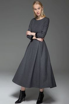 Gray Wool Dress Classic Long Fitted Tailored Warm Winter Long Wool Dress, Moda Over 50, Warm Winter Dresses, Clothes For Women Over 50, Wonderful Wednesday, Clothing Aesthetic, Short Women Fashion, Super Outfit, Over 50 Womens Fashion