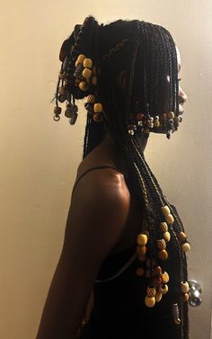 Still one of my favourites hairstyles Protective Hairstyles Braids, Fantasy Hair, Natural Hair Braids, Hair Reference, Hair Beads, Box Braids Hairstyles, Hair Art, Afro Hairstyles, Aesthetic Hair