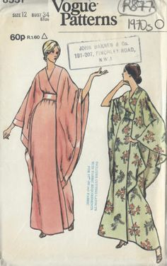 1970s Vintage Vogue Sewing Pattern B34 Robe Dress R877 | eBay Moda Kimono, Vintage Vogue Sewing Patterns, 1970s Sewing Patterns, Patron Vintage, Vogue Vintage, Vintage Dress Patterns, Vogue Sewing, Vogue Sewing Patterns, Vogue Pattern