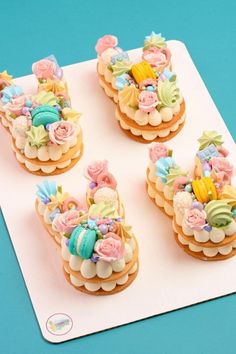 Easter Cake. Bunny Shaped Pastel Cakes for Easter Cute Easter Baked Goods, Elegant Easter Desserts, Ideas Pascuas, Easter Setting Table, Easter Entremet, Pascuas Ideas, Easter Tarts Desserts, Easter Bakery Desserts, Easter Dessert Table Ideas