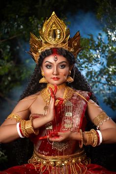 Devi maa Durga Maa Makeup Look, Devi Makeup Look, Jomidar Bari