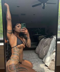 Black Women Leg Tattoos Ideas, Sleeve Inspiration Tattoo Women, Conquer Tattoos For Women, Thigh Tattoos Women Black Words, Women With A Lot Of Tattoos, Leg Tattoos Women Aesthetic, Hip To Back Tattoos Women, Melina Cohens Tattoos, Libra Tattoo Black Woman