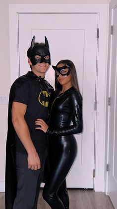 🎃 Get ready to slay this Halloween with the perfect couple costume! 👻 Whether you're looking for a spooky or cute look, we've got you covered. Check out our top picks for Halloween couple costumes on Medium now! Couple Idea Halloween Costume, Cat Women Couple Costume, Black Cat And Golden Retriever Couple Costumes, Halloween Costumes Simple Couple, Couples Halloween Party Ideas, Couple Movie Costumes Halloween, Couples Costumes Hot Ideas, Cutest Couple Halloween Costumes, Halloween Costume With Boyfriend