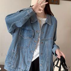 Lasaky - Womens Versatile Long Sleeve Lapel Denim Jacket with Single Breasted Button Closure - Loose Fit Denim Coat Casual Denim Jacket, Jean Jacket Outfits, Denim Jacket Outfit, Oversized Jean Jacket, Oversized Jeans, Jean Large, Perfect Denim, Jean Vintage, Oversized Denim Jacket