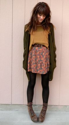 Fits Baddie, Estilo Hipster, Mode Tips, Retro Skirt, Peplum Tops, Autumn Fits, Mode Boho, Cute Cardigans, Mode Casual