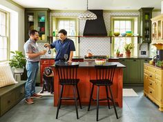 A beautiful mix of materials turned this kitchen inside out. HGTV Magazine shows you how. Light Pink Cabinets, Pastel Pink Kitchen, Pink Cabinets, Texas Kitchen, Sweet Kitchen, Cabinet Door Hardware, Door Inside, Craftsman Kitchen, Hgtv Magazine