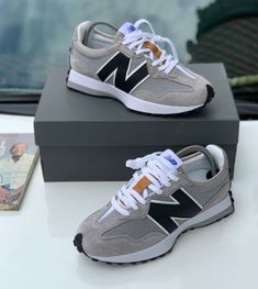 New balance sneakers Underrated Sneakers, Sweater Outfits Men, Pretty Sneakers, New Balance Outfit, Tennis Fashion, Casual Sneakers Women, Balance Shoes