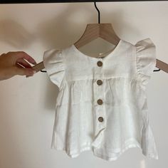 Super Cute, Brand New With Tags White Linen Blouse. Great Quality. White Linen Blouse, Linen Blouse, White Linen, Kids' Dresses, Casual Dresses, Color White, Super Cute, Brand New, Tags