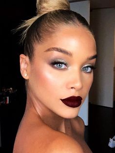 Wine Lipstick Makeup, Dark Maroon Lipstick, Maroon Makeup, Maroon Lips, Maroon Lipstick, Burgundy Makeup, Wine Lipstick, Burgundy Lips