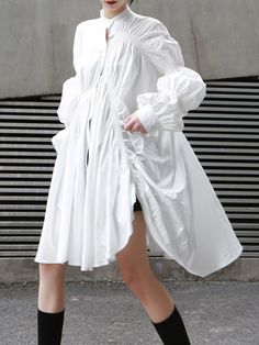 Loose Original Designed Irregular Puff Shirt Dress WHITE-FREE SIZE Woman Blouse Fashion, Pleated Shirt Dress, Loose Fit Shirts, Pleated Shirt, Dongguan, Moda Vintage, White Shirt Dress, Asymmetrical Design, Long Blouse