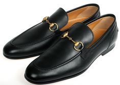 NEW GUCCI MEN'S BLACK LEATHER HORSEBIT "JORDAAN" LOAFER SHOES 11/US11.5 NEW GUCCI MEN'S BLACK LEATHER HORSEBIT "JORDAAN" LOAFER SHOES 7.5/US 8 Click images to enlarge Description NEW IN BOX GUCCI MEN'S BLACK LEATHER HORSEBIT "JORDAAN" LOAFER SHOES. MADE IN ITALY. 100% AUTHENTICITY GUARANTEED. SIZE GUCCI 7.5, US 8. The leather loafer is designed with an elongated toe and finished by the House's signature Horsebit detail—an homage to Gucci's equestrian roots. Stitched detail at the heel Blake cons Italy Images, Mens Black Leather, Gucci Mules, Gucci Shoes, Gucci Men, Seasonal Fashion, Leather Loafers, Style Icon, Free Image