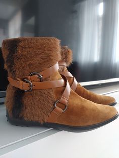 Tod's Ascot Double Leather Strap Brown Tan Suede Bootie Goat Fur Boots Ankle Womens 100% Authentic Condition Good Size EU 39, US 9, Original от UAWorkshopUA на Etsy Tan Suede, Fur Boots, Suede Booties, Boot Shoes Women, Shoe Brands, Bootie Boots, Leather Straps, Ankle Boots, Shoe Boots