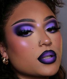 Ursula Makeup, Witchy Makeup, Purple Eyeshadow Looks, Purple Makeup Looks, Maquillage On Fleek, Witch Makeup, Makeup For Black Skin, Lashes Mascara