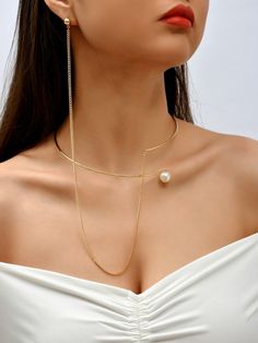 Weird Jewelry, Pearl Decor, Fashion Project, Fancy Jewellery, Project Inspiration, Neck Piece, Jewelry Lookbook