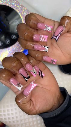 Pink And Black Junk Nails, Acrylic Nail Set, Punk Nails, Gel Nails Diy, French Tip Acrylic Nails, Gem Nails, Dope Nail Designs