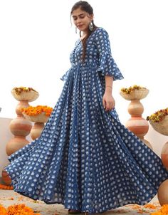 Designer Party Wear Readymade Kurti Processing Time : 15 Business Days Work : Heavy Digital Printed Fabric:Pure Ab CottonColor:Blue Frock Style Kurti, Blue Kurti, Blue Frock, Style Kurti, Modest Evening Dress, Frock Style, Moroccan Caftan, Digital Print Fabric, Hip Dress