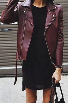 Moda Over 40, Burgundy Leather Jacket, Black Dress Jacket, Looks Street Style, Shift Dress Black, Mode Inspo, Leather Outfit, Looks Style, Mode Inspiration