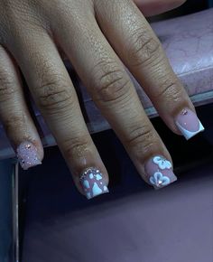 Short Nail Designs With Bling, Bedazzled Short Nails, Spring Shorties Nails, Shorties Acrylic Nails Square Design, Glam Short Nails, Short Nail Sets Acrylic, Short Glam Nails, Cute Baddie Nails Short, Short Bling Nails