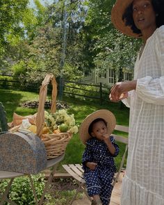 Black Women Farmers, Farm Life With Family, Black Farmer Girl Aesthetic, Black Farm Girl Aesthetic, Homestead Wife, Farming Family Aesthetic, Traditional Wife, Foster Parent, Black Cowboys