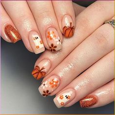 Who said french nails have to stick to white lines check out these stunning trendy french tip nails. Bee Nails, Ghost Pattern, Art Hacks, Cute Nails For Fall, Smink Inspiration, Purple Nail, Short Nails Art