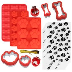 PRICES MAY VARY. PREMIUM SILICONE MOLD SET: Our paw and bone molds are made of 100% food grade silicone, 100% BPA Free, heat resistant, a wide range temperature tolerance: -40 to 445F (0-230C). Perfect for use in the oven, dishwasher, freezer, refrigerator and microwave. EASY TO RELEASE&EASY TO CLEAN: The Chocolate Candy Baking Mold has high flexibility, with a simple twist and slight push, you will easy demold your cute paw and bone shape cookie products, it’s also easy to clean, durable for lo Homemade Christmas Dog Treats, Dog Treat Bags, Dog Bone Cookie, Dog Bone Cookies, Chocolate Candy Cake, Christmas Dog Treats, Cake Dog, Dog Treat Bag, Puppy Paw