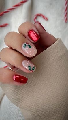 Christmas is a time of joy, warmth, and togetherness. While we decorate our homes and dress up for the season, why not add some holiday cheer to your nails as well? Simple Christmas nails are an easy and fun way to show off your festive spirit. Whether you’re getting ready for a cozy family gathering or a stylish office party, simple Christmas nails can be the perfect accessory. Christmas Themed Gel Nails, Chirmast Nails, Gel Nail Art Christmas, Christmassy Nails Simple, Grandma Nails Designs, Christmas Nails Builder Gel, Nails Gel X Designs, Christmas Skittle Nails, Cute Nail Designs Christmas