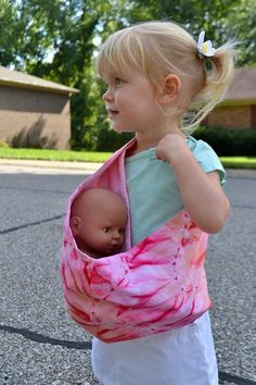 Baby Doll Carrier, Diy Sy, Doll Carrier, Diy Bebe, Sew Ins, Baby Doll Clothes, Pouch Pattern, Baby Diy, Sewing Dolls