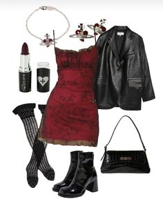 Christmas Vacation Ideas, Christmas Vacation Destinations, Vampire Clothes, Grunge Goth, Beach Getaways, Christmas Vacation