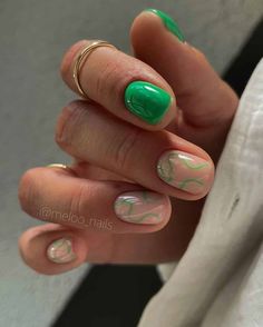 Acrylic And Gel Nails, Do It Yourself Nails, Green Nail Art, Milky Nails, Minimal Nails, Nail Idea