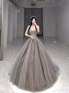 Vestidos Xv Aesthetic, Debut Gowns 18th Elegant, Debut Gown, Debut Dress, Ball Gowns Fantasy, Prom Dresses Sequin, Xv Dresses, Debut Dresses, Debut Gowns