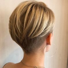 Latest Short Haircuts, Short Hair Pixie Cuts, Short Hair Styles Pixie, Short Bob Hairstyles, Pixie Hairstyles, Short Hair Cuts For Women